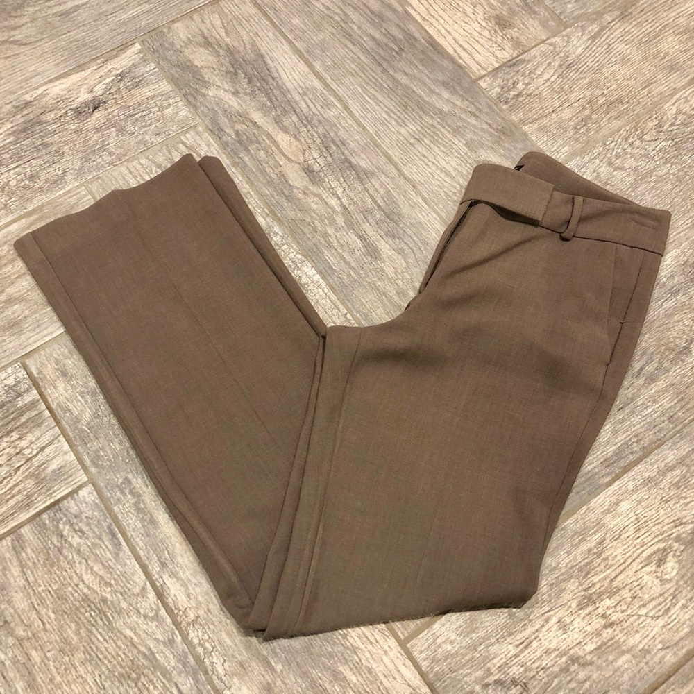 Ann Taylor Women’s Dress Pants - 6 Signature